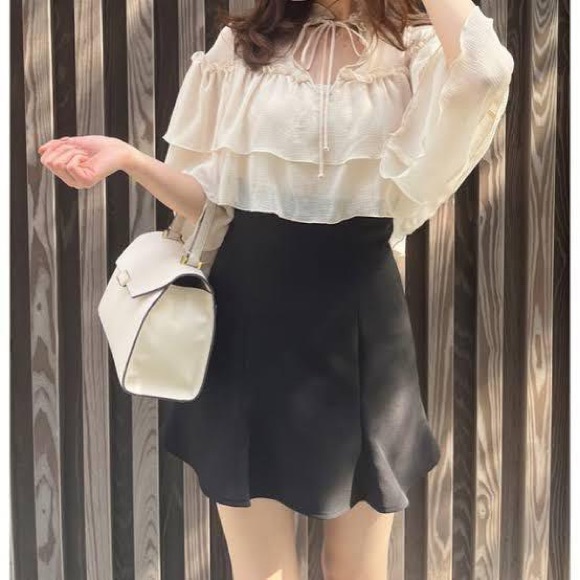 ZARA RUFFLED SEMI-SHEER TOP - Picture 5 of 10